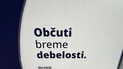 Svetovni dan debelosti instalacija Kongresni trg