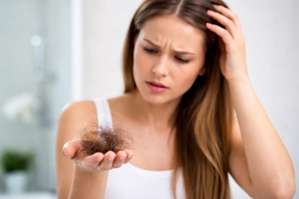 Izpadanje las (foto: ChatGTP/AI)