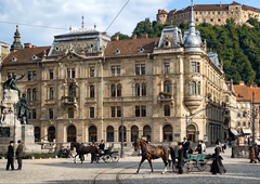 Osupljiv videoposnetek oživil Ljubljano, kot je bila videti pred več kot 100 leti