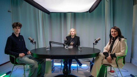 "To so olimpijske igre za novinarje." Podkast, v katerem se razkrije ozadje medijskega delovanja v času vroče volilne tekme