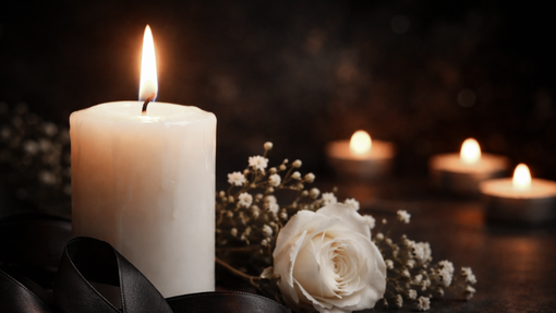 Znana slovenska glasbena skupina delila srce parajočo novico: "Pogrešali bomo tvoj nasmeh ... "