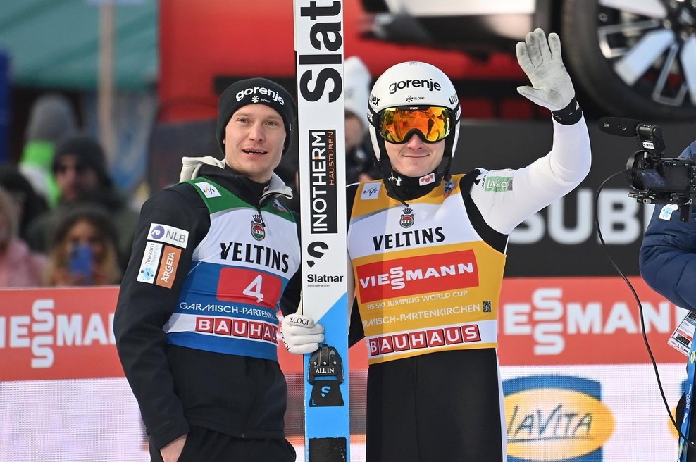 Tekma dvojic v Lahtiju: Domen Prevc in Anže Lanišek osvojila drugo mesto (foto: Profimedia)