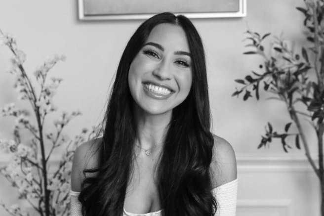 Nenadoma umrla priljubljena vplivnica, stara zgolj 36 let: njena zadnja fotografija je vzbudila veliko skrbi