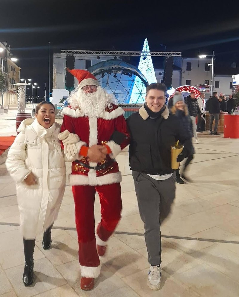 Uboj Filipinke na Bledu: slovenskemu motivacijskemu govorcu začeli ponovno soditi