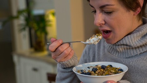 Ovseni kosmiči zajtrk