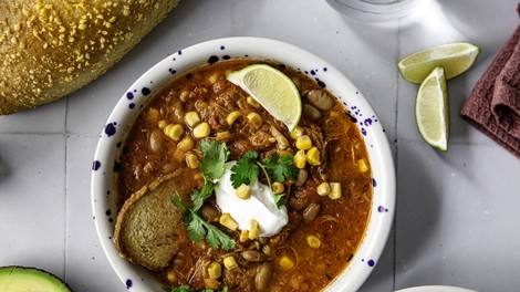 Pri hrani, ki jo postavimo na družinsko mizo, ne bi smeli sklepati kompromisov