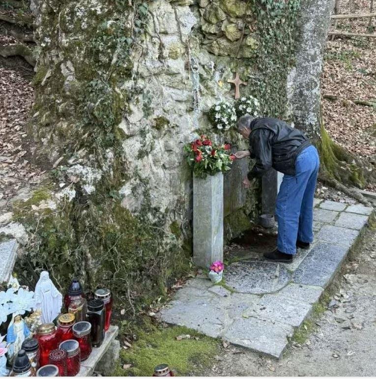 Marijin studenec Dolenjska zdravilna voda