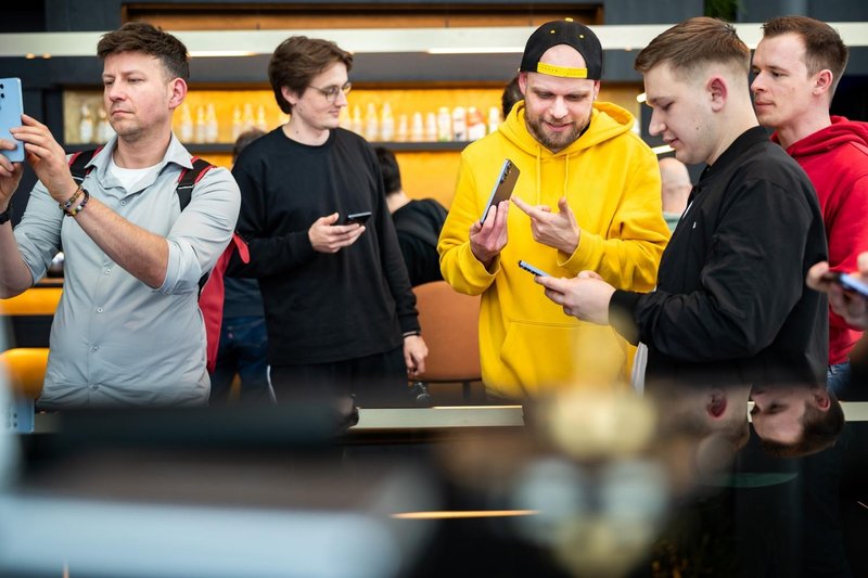 Seriji Samsung Galaxy S26 in Galaxy Buds4  sta zdaj na voljo po vsem svetu