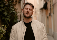 Gregor Ravnik odpira svoje najbolj osebno poglavje