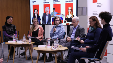 golubovic okrogla miza mladi priloznost talent pomoc podpora