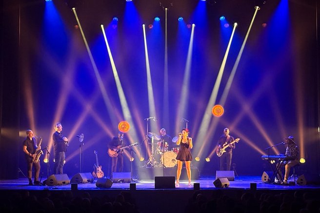 The Amy Winehouse Band koncert Kino Šiška