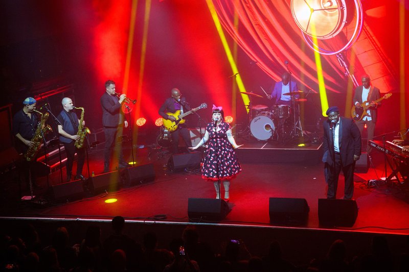 The Amy Winehouse Band koncert Kino Šiška