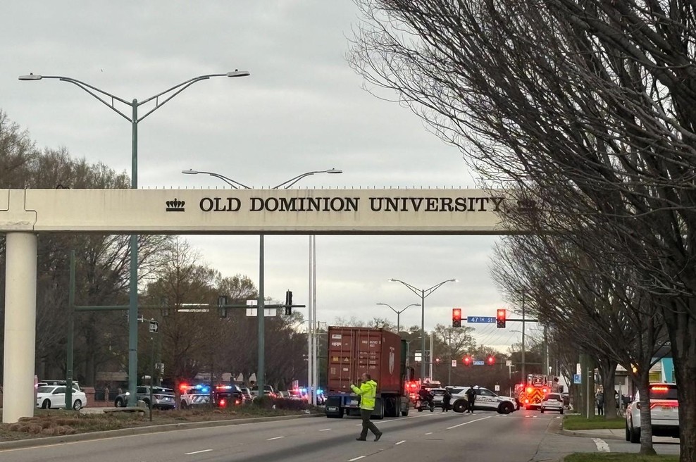 Strelski napad na univerzi: vojaški veteran vpil "bog je velik" (foto: Profimedia)