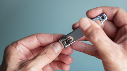 Veste, čemu služi luknjica na ščipalki za nohte? To vas morda preseneti, uporaba je zelo praktična