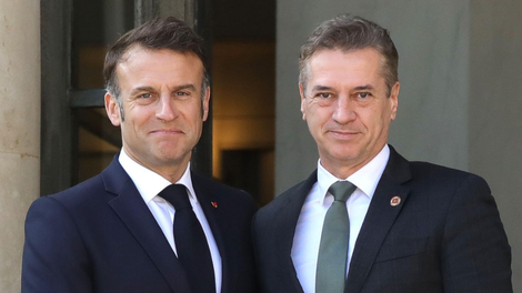 Emmanuel Macron, Robert Golob