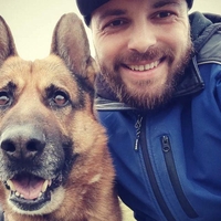 Za mavrico odšel slovenski Hachiko, ki je pred leti ubežal kruti usodi