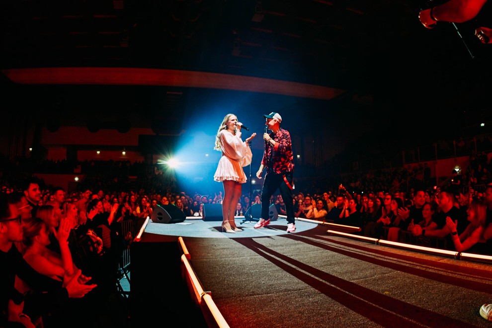 Flirrt koncert Tabor Maribor