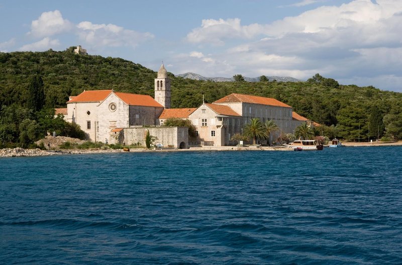 Hrvaska otok Badija samostan