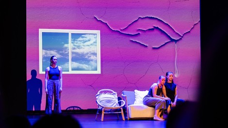 23 resničnih zgodb žensk, ki jih ne boste zlahka pozabili: V njeni koži odpira temo, ki jo družba prepogosto presliši