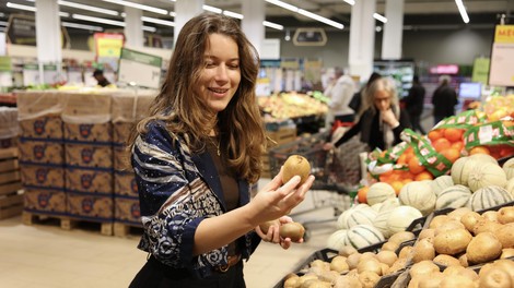 Ema Cindro Kostelec, dr. med., bo v sklopu projekta Več vem, bolje jem razkrila, kako s pravo izbiro živil podpreti hormonsko ravnovesje