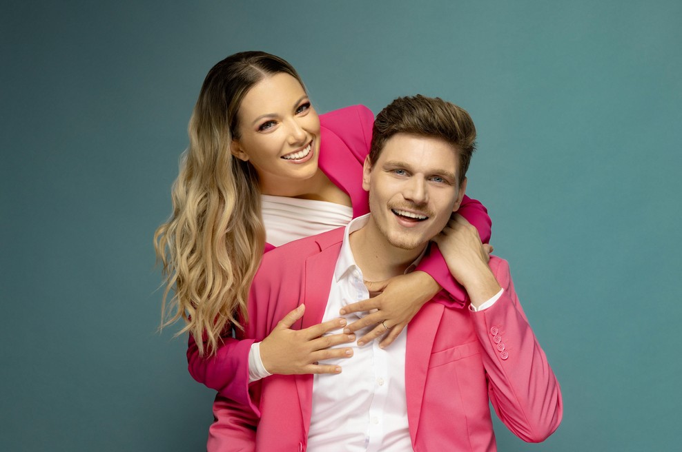 Uroš in Tjaša Steklasa sta želela stvari poenostaviti, a se jima je zakompliciralo (foto: Promocijsko gradivo)