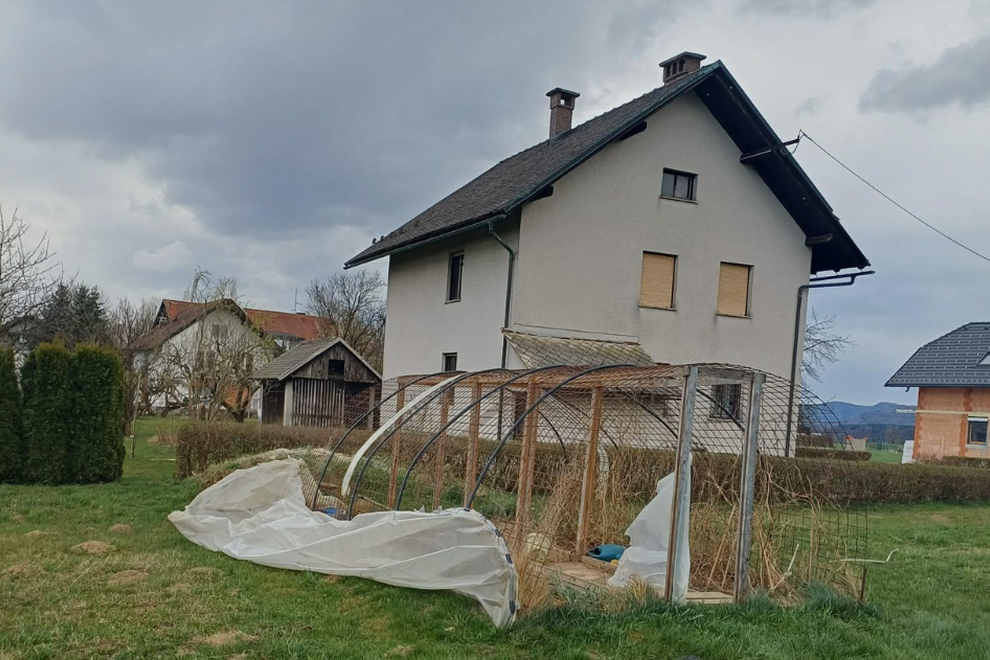 gorenjska bralka neurje veter skoda razdejanje vreme