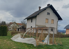 Grozljivi prizori iz Gorenjske: Imamo fotografije razdejanja, ki ga je za seboj pustila pobesnela narava (FOTO)