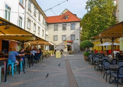 Ljubljana skrbi za svoj dragulj: na najmanjšem trgu v prestolnici se začenja obnova ikonične znamenitosti