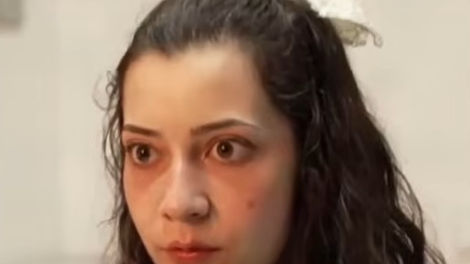 Tik pred evtanazijo: obupana prijateljica 25-letne Španke prihitela v bolnišnico in v solzah želela preprečiti njeno smrt