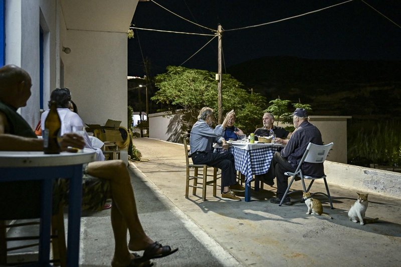 Antikitera grcija turizem raj idila morje voda zivljenje ponudba