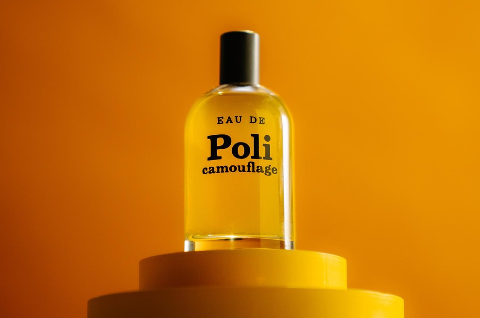 Poli predstavlja užitno dišavo Poli Eau de Camouflage (foto: Promocijsko gradivo)