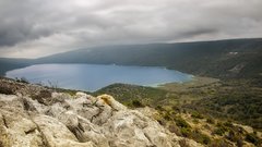 vransko jezero hrvaska cres losinj jadran morje sladka voda skrivnost nedostopnost stop prepovedano