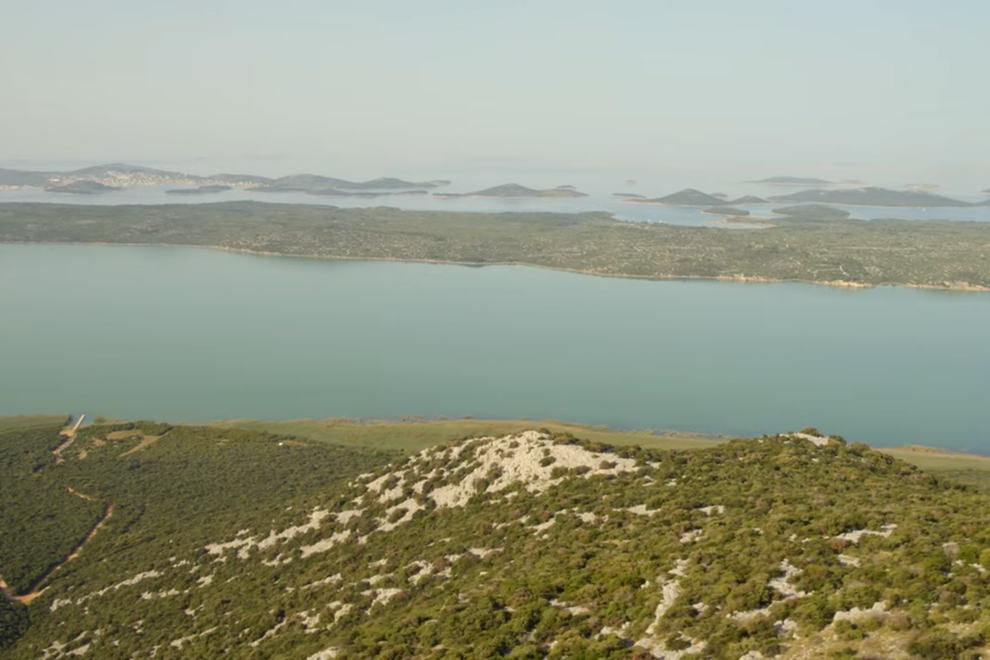 vransko jezero hrvaska cres losinj jadran morje sladka voda skrivnost nedostopnost stop prepovedano