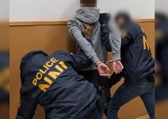 Policija aretirala dečka v šoli: srhljive grožnje, prijava pa je prišla iz Slovenije