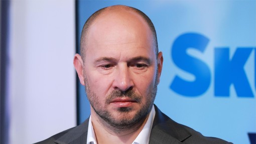 "Postal je tako ošaben in nadut!" Jernej Vrtovec razburil priljubljeno županjo, takšne besede mu je namenila