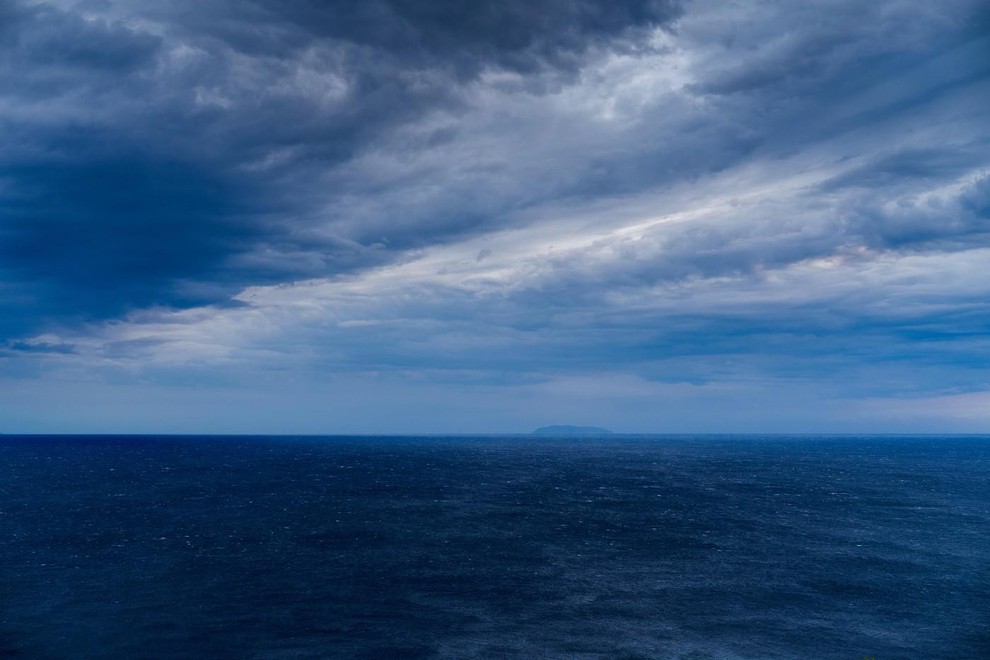 jadransko morje morje voda jadran hrvaska globina skrivnost turizem turisti kopalci ribe zivljenje