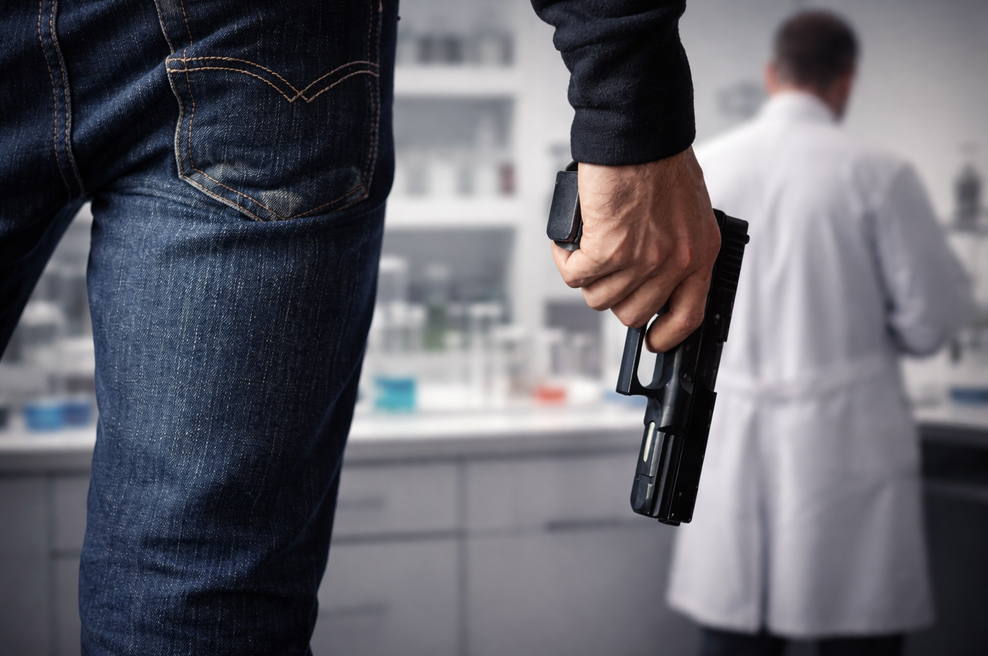 So umrli, ker so videli nekaj, česar ne bi smeli? Pomembni znanstveniki izginjajo kot po tekočem traku (foto: Profimedia/ChatGPT)