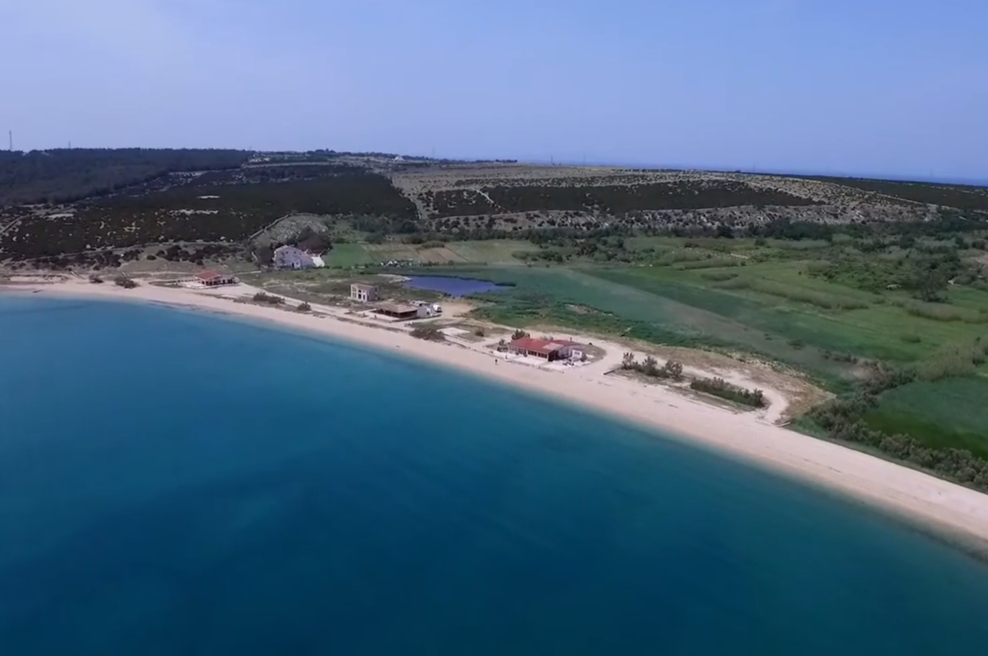 Idilična plaža na Jadranu skriva srhljivo zgodbo o maščevanju: še danes počiva na dnu morja (foto: YouTube/posnetek zaslona)