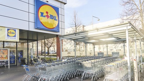 lidl trgovina pub gostilna alkohol severna irska belfast zakon sodisce
