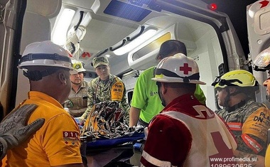 Čudež v Mehiki: rudar preživel dva tedna po zasutju, nazadnje so ga rešili potapljači