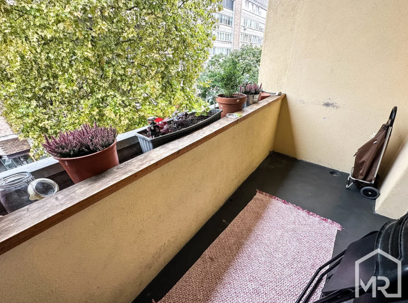 Je vredno svojega denarja? Tako izgleda stanovanje v centru Ljubljane, ki se prodaja za skoraj milijon evrov (FOTO)