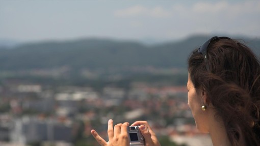 Turisti vzdihujejo nad prizorom v Ljubljani: predstavljajte si, da hodite po mestu in vidite nekaj takega!