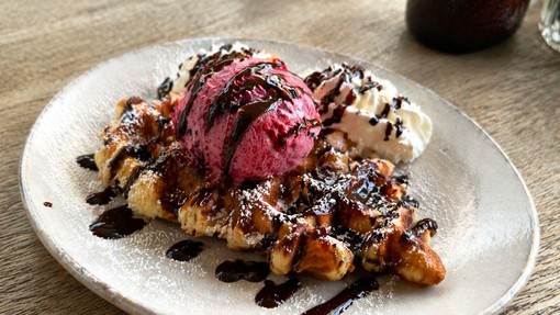 Pozabite na palačinke, tukaj je recept za podobno sladico, ki je osvojil čisto vse: noro je dobra in hitro pripravljena