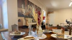 
                                                         Teambuilding, ki ga ne bomo pozabili: skupna peka gibanice nas je povezala (kot plasti te zaščitene sladice)