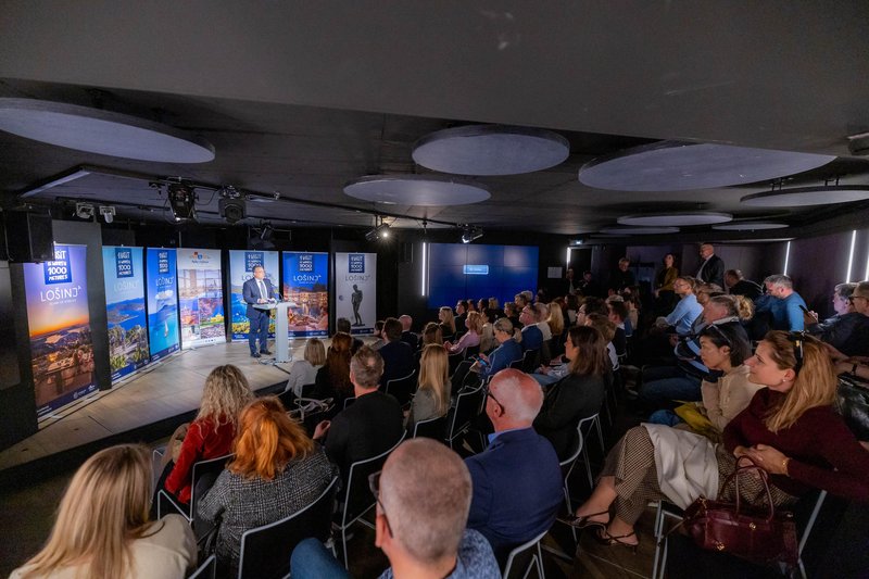 Losinj HTZ turisticna predstavitev Ljubljanski grad