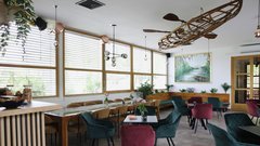 
                                                         Colnarna Tivoli lokal notranjost