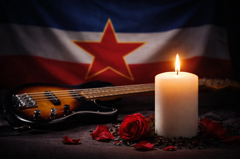 Umrl legendarni glasbenik, ki je soustanovil eno najbolj znanih glasbenih skupin nekdanje Jugoslavije (foto: ChatGPT)