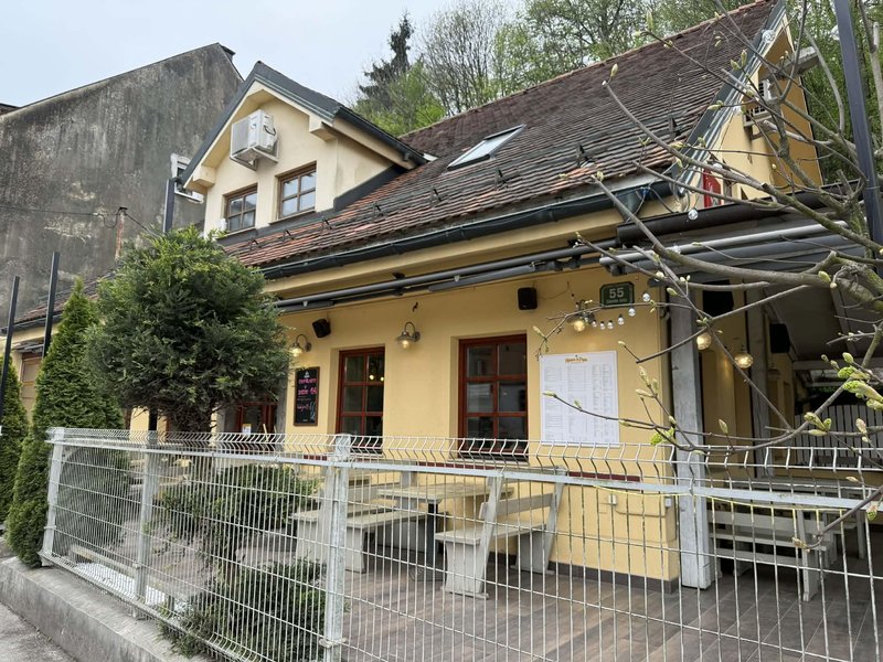 Mama & Papa picerija Siska