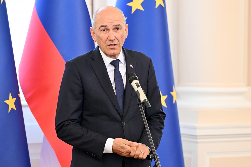 janez jansa natasa pirc musar volitve drzavni zbor vlada koalicija posvet slovenija politika