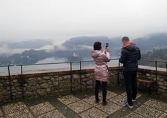 "Od 27 držav, ki sem jih obiskal, je Slovenija moja najljubša!" Turist navdušen nad našo državo, a eno vprašanje mu ne da miru